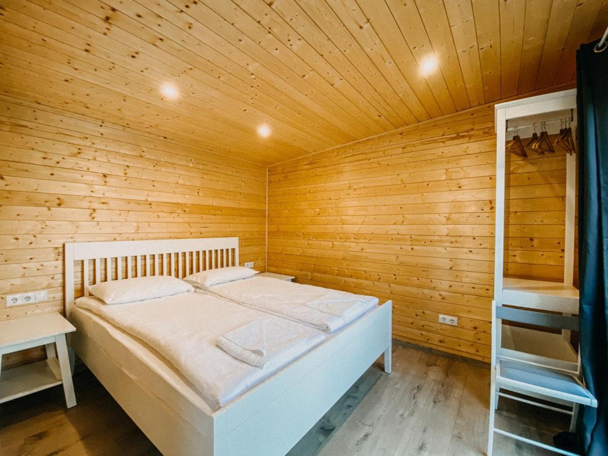 Pixel - Tiny Campus Villa Tirgu Secuiesc Luaran gambar