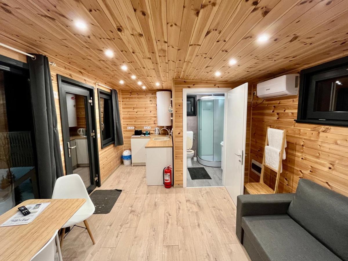 Pixel - Tiny Campus Villa Tirgu Secuiesc Luaran gambar